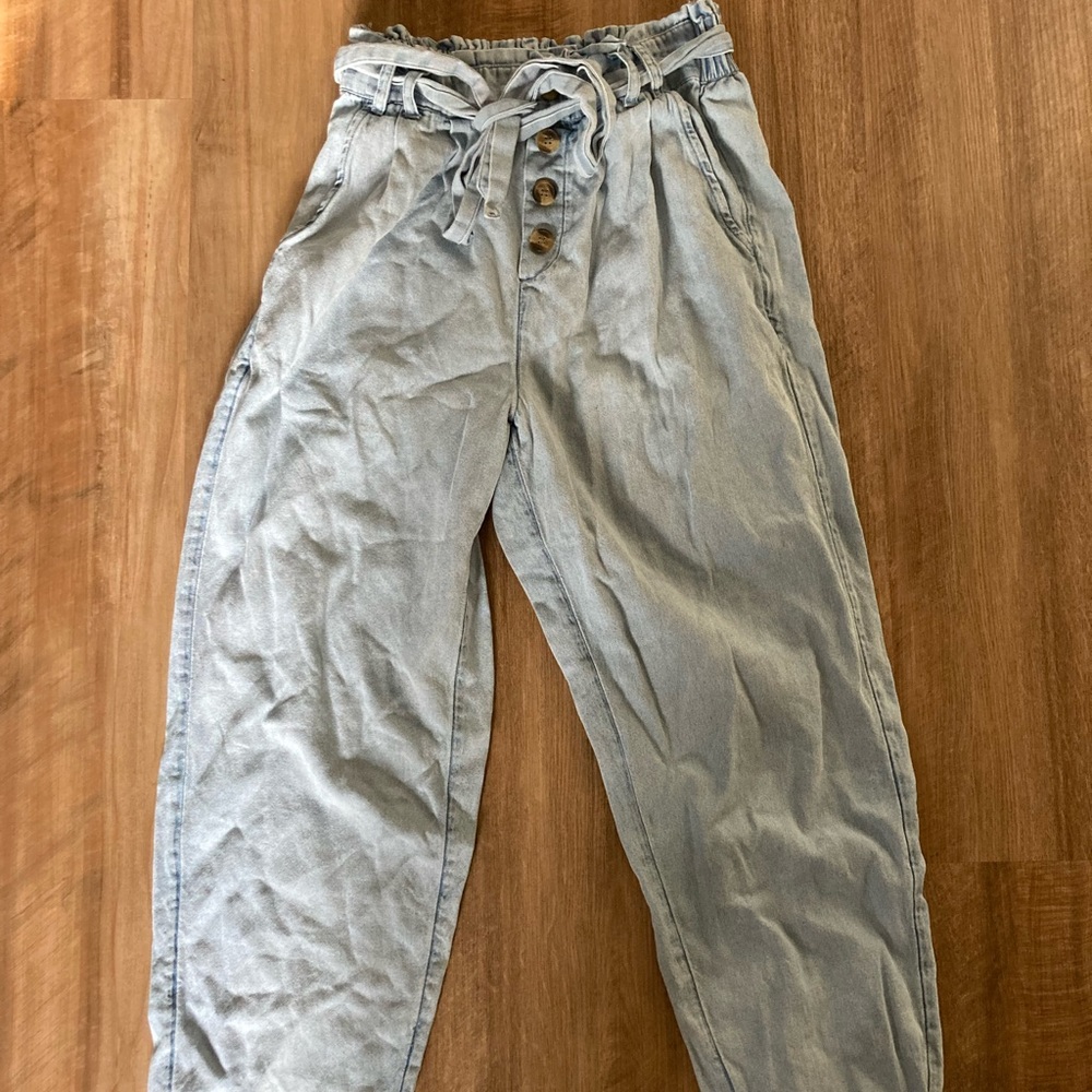 American Eagle denim pants